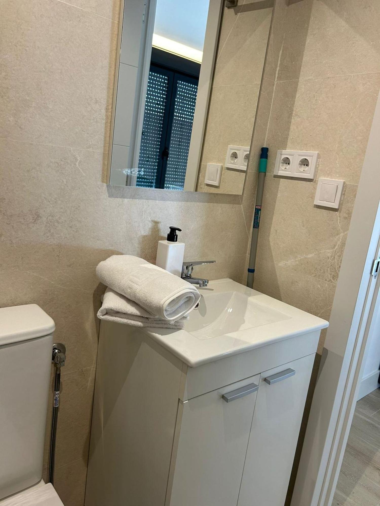 S8 Atico Nuevo, Madrid Apartment Ngoại thất bức ảnh